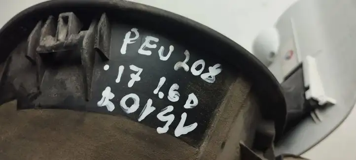 Peugeot 208 (2015 - 2019) 9673905080 Крышка топливного бака — фото 3