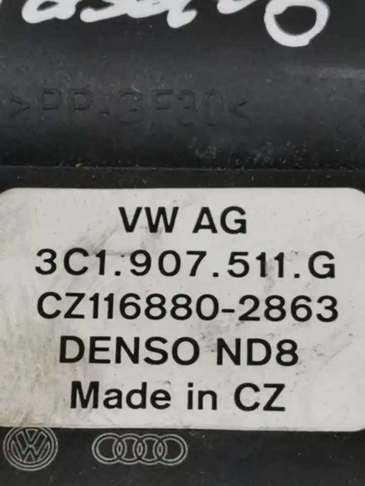 Volkswagen PASSAT B7 (2011 - 2014) 3C1907511G Двигатель задвижки потока воздуха — фото 3