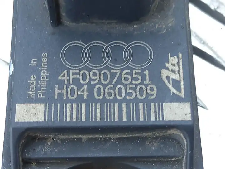 Audi A5 8T 8F (2007 - 2011) 4F0907651 Датчик удара SRS — фото 2