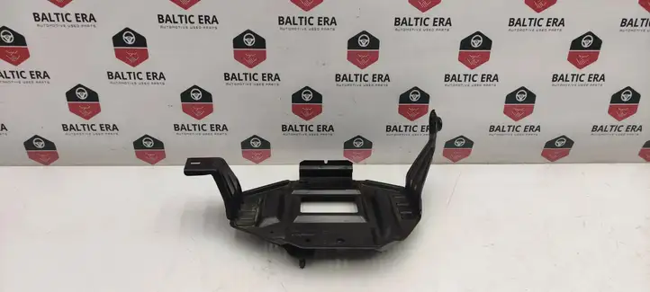 BMW 5 G30 G31 (2016 - ) 9311079 Кронштейн усилителя звука — фото 1