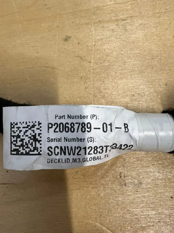 Tesla Model 3 (2017 - 2023) P206878901B Жгут проводов крышки багажника — фото 6