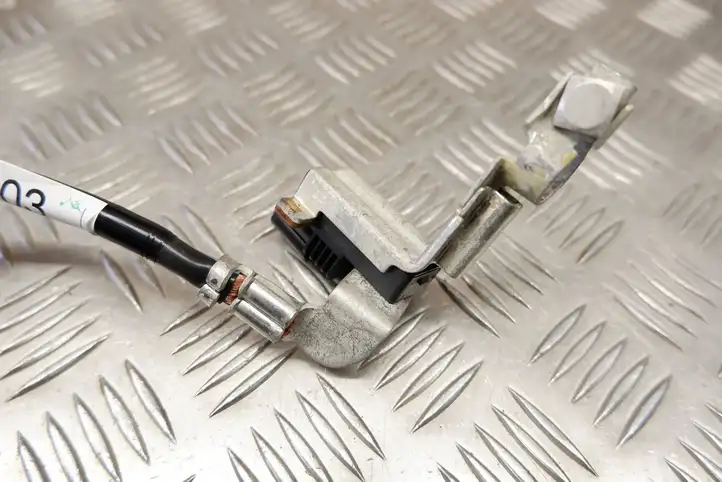 Toyota Yaris XP210 (2020 - ) 82163K0030 Минусовой провод аккумулятора — фото 5