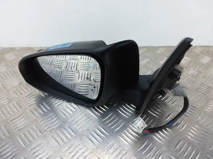 Toyota Auris E180 (2012 - 2018) E11026983 Боковое зеркало с электроприводом — фото 1