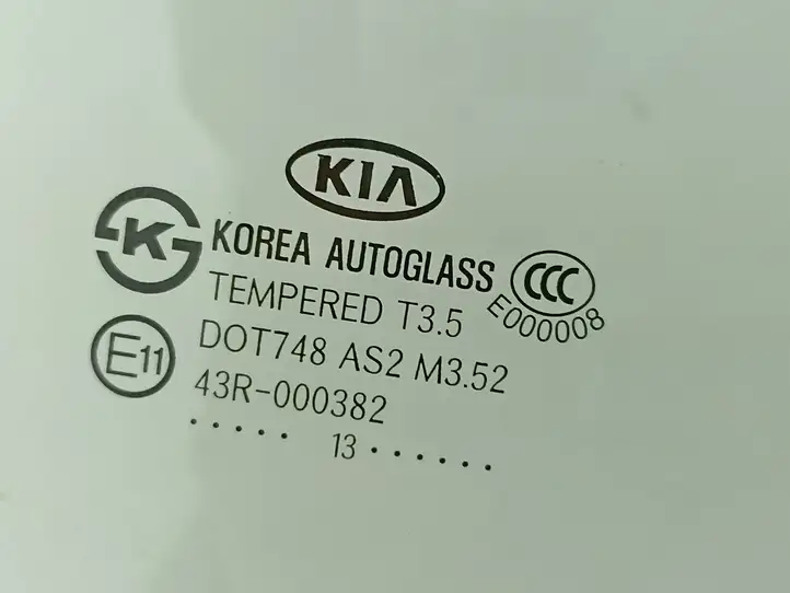 Kia Optima (2010 - 2013) 43R000382 Стекло задней двери — фото 2