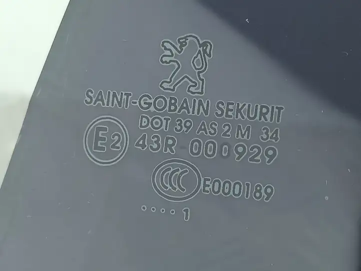 Peugeot 508 (2010 - 2014) 43R000929 Стекло задней двери — фото 2