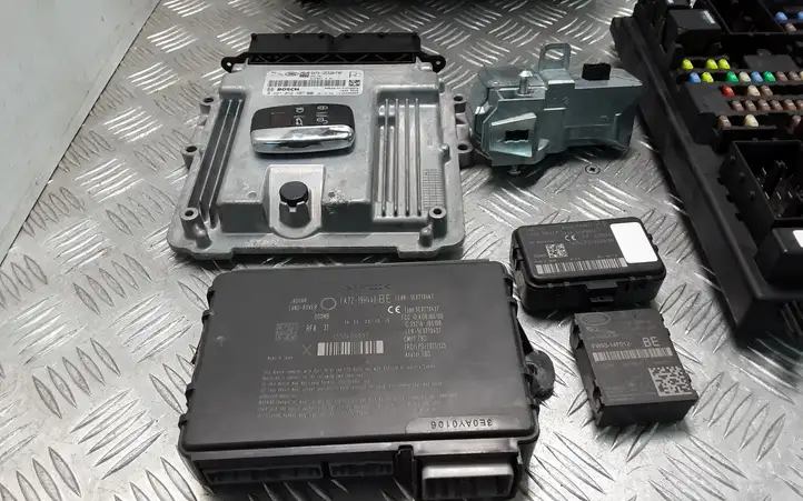 Land Rover Evoque I (2011 - 2015) BJ3215K602BA Комплект системы зажигания — фото 4