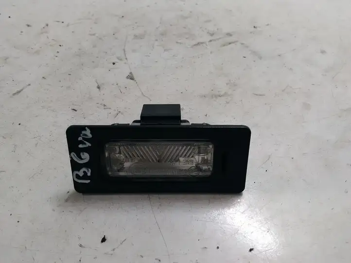 Audi A4 S4 B8 8K (2007 - 2011) 8T0943021 Подсветка номера — фото 1