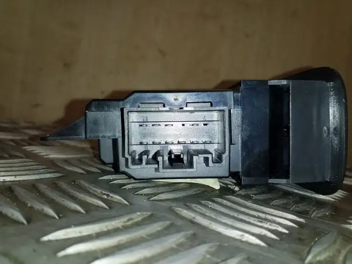 Volvo XC90 (2006 - 2014) 30773895 Кнопка стеклоподъемников — фото 7