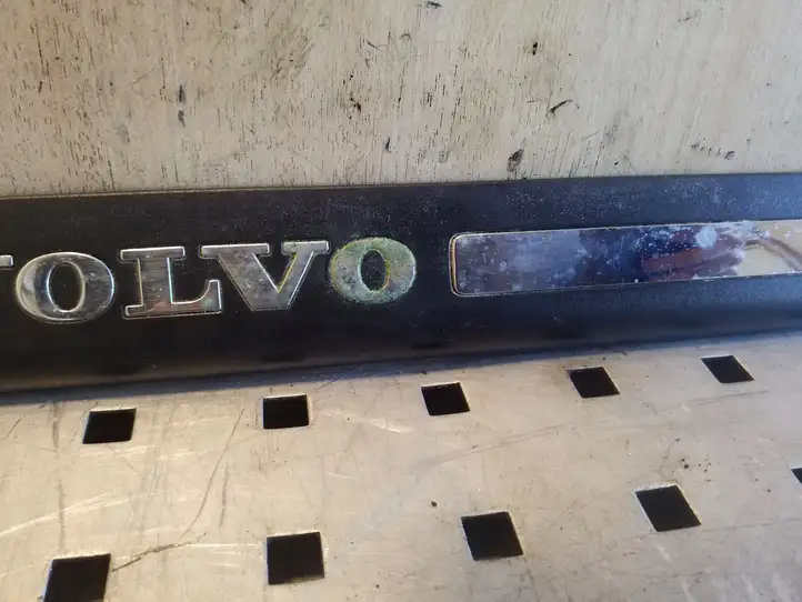 Volvo XC90 (2006 - 2014) 8659960 Внутренняя отделка переднего порога — фото 3