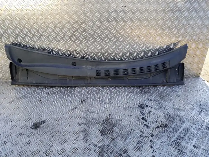 Toyota Avensis T270 (2009 - 2012) 5870905100 Жабо стеклоочистителей — фото 1