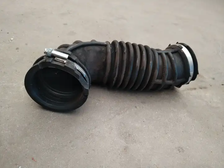 Opel Mokka (2012 - 2016) Детали воздухозаборника — фото 2