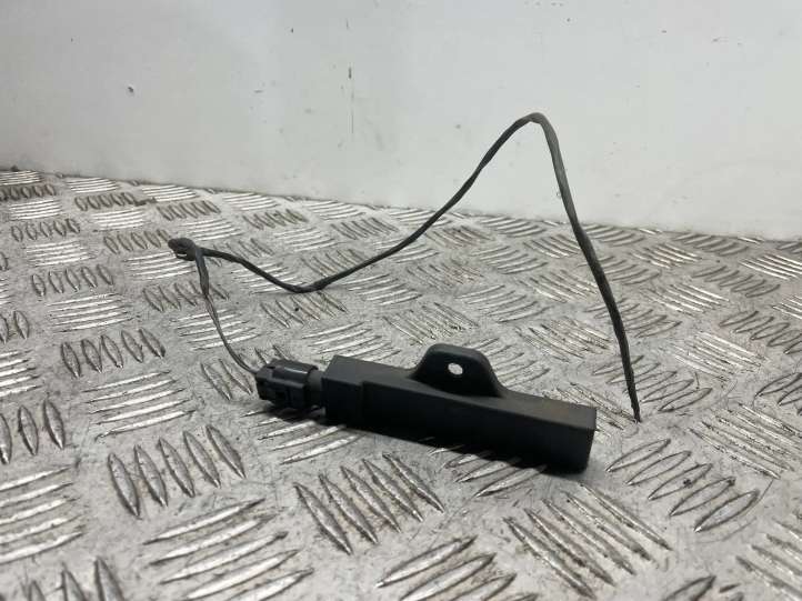 9220831 BMW 5 F10 F11 Interjero komforto antena