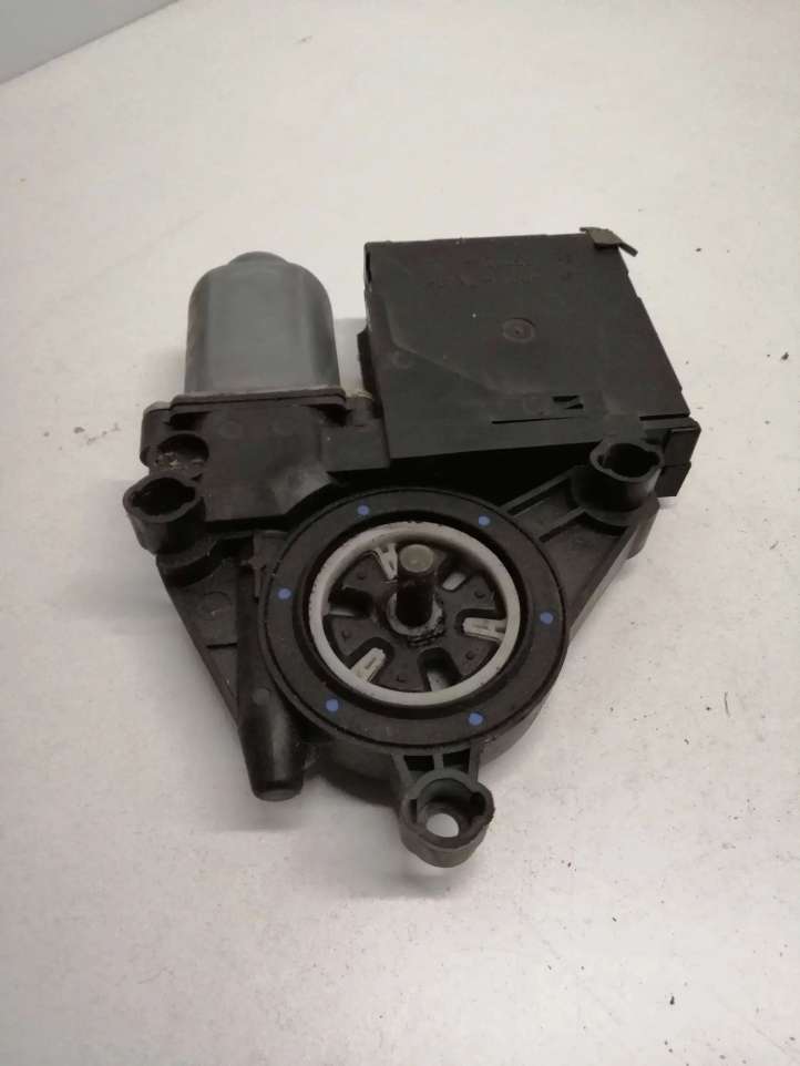 1K0959793J Volkswagen Golf V Priekinio el. Lango pakėlimo mechanizmo komplektas