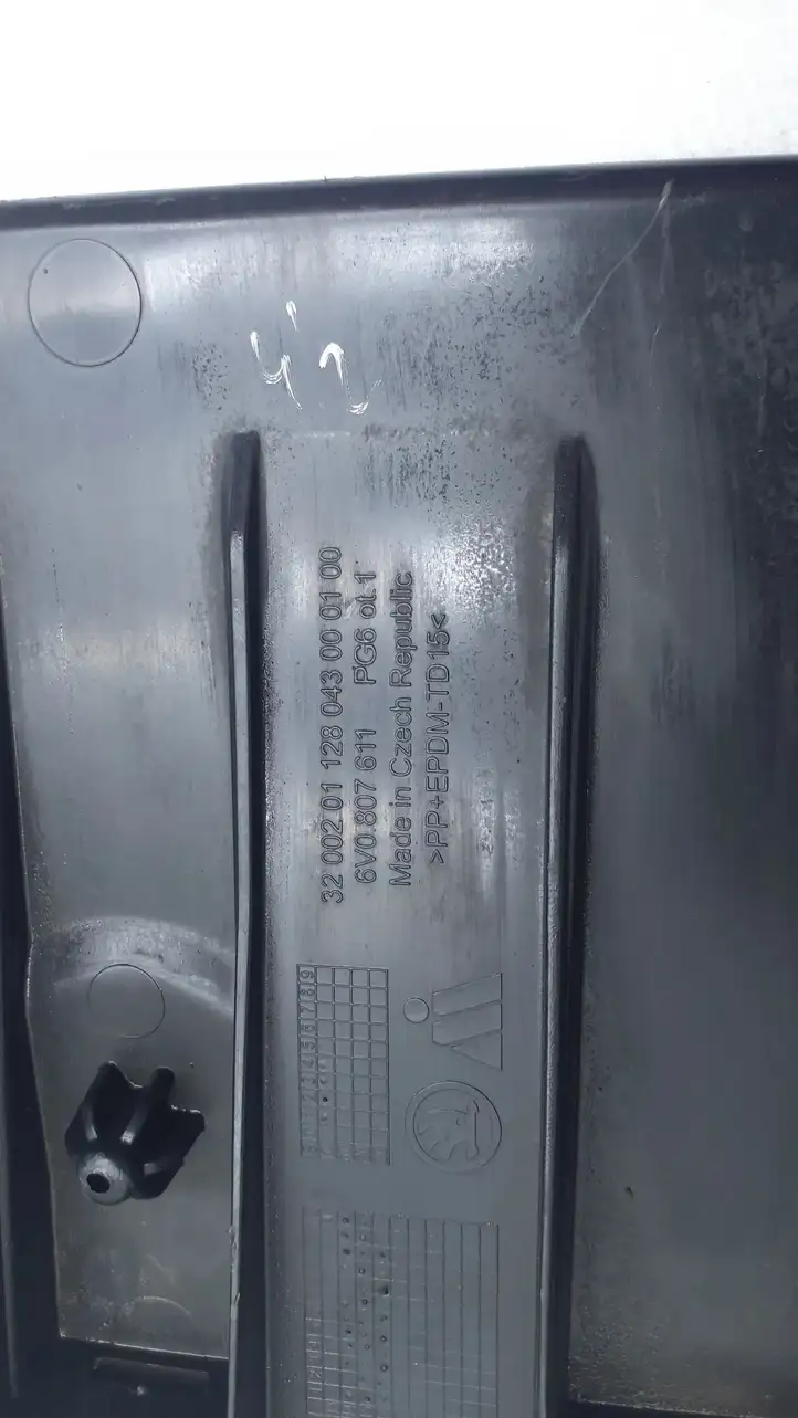 Skoda Fabia Mk3 (NJ) (2015 - 2021) 6V0807611 Защита переднего бампера снизу — фото 7