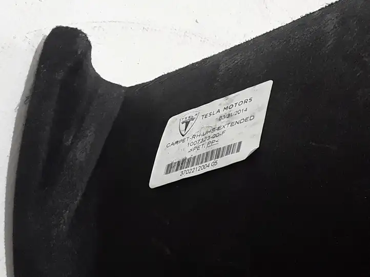 Tesla Model S (2012 - 2016) 1007323 Обшивка стойки у окна — фото 3