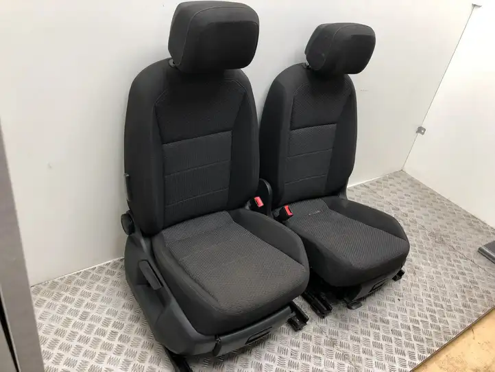 Volkswagen Tiguan Allspace (2017 - ) Комплект салона — фото 16