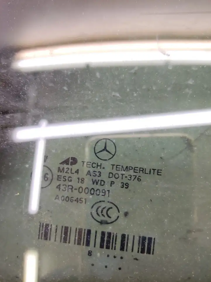 Mercedes-Benz ML W164 (2005 - 2011) 43R000091 Заднее боковое стекло — фото 3