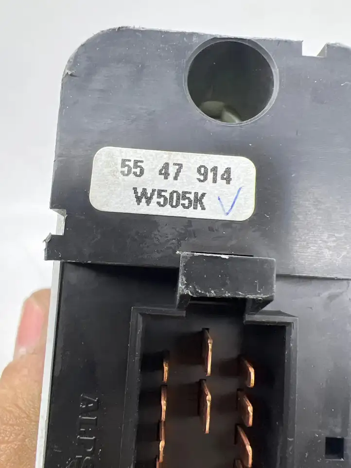 Saab 9-5 (1998 - 2005) 5547914 Кнопка стеклоподъемников — фото 2