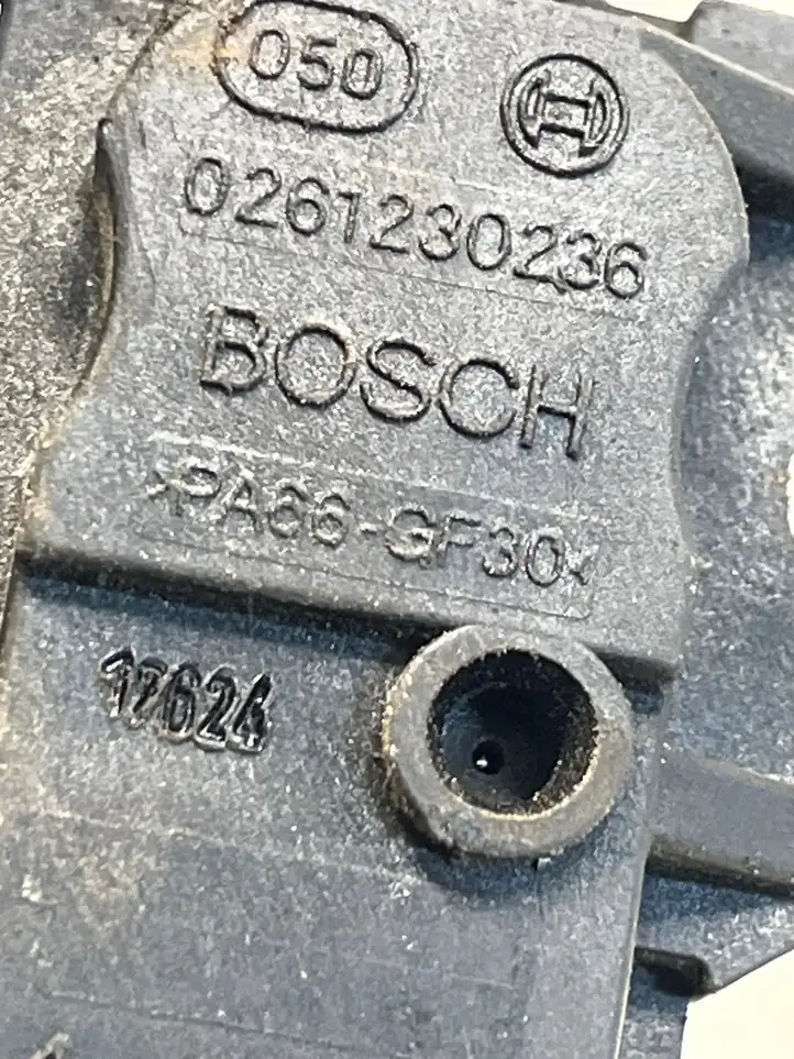 Volvo S40 (2004 - 2007) 0261230236 Датчик температуры впускного воздуха — фото 3