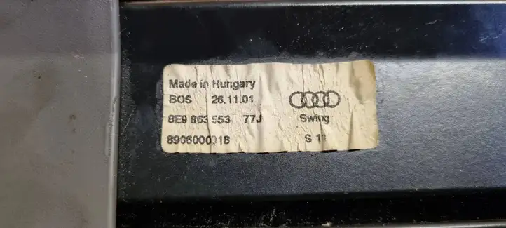 Audi A4 S4 B6 8E 8H (2000 - 2006) 8E9863553 Шторка — фото 7