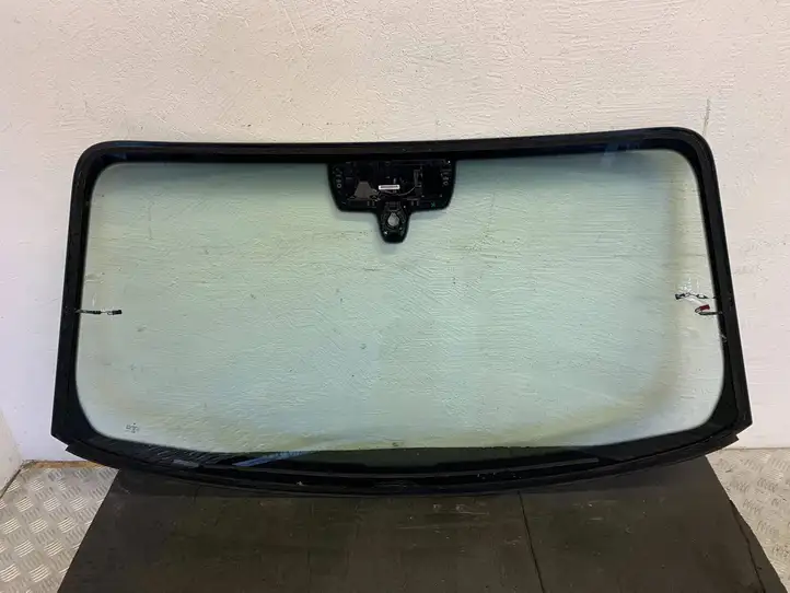Porsche 911 991 (2011 - 2019) 43R002687 Переднее стекло — фото 2