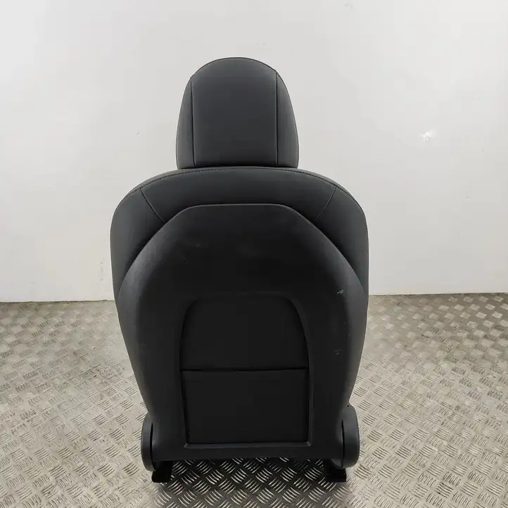 Tesla Model Y (2019 - 2024) 110400700E Переднее сиденье пассажира — фото 3