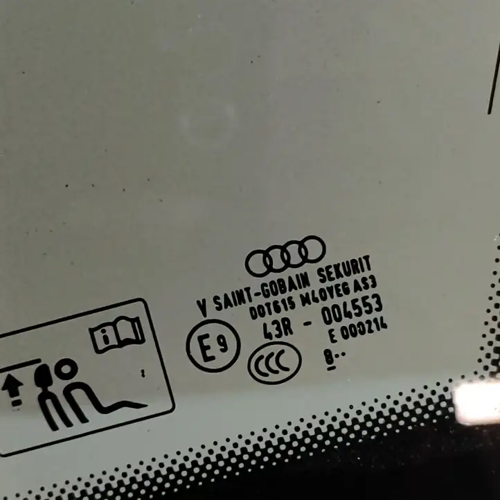 Audi Q5 SQ5 (2017 - ) 80A845298 Заднее боковое стекло — фото 7