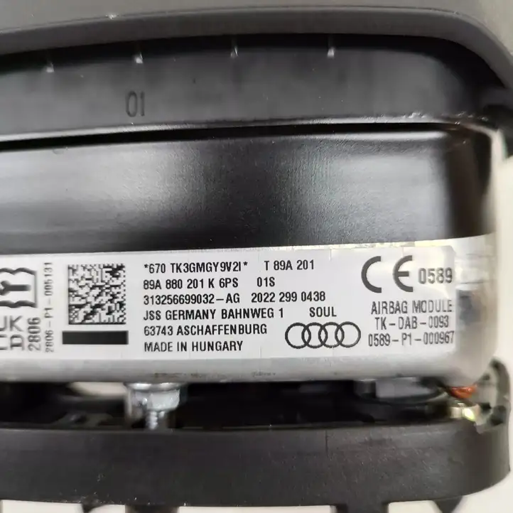 Audi Q4 Sportback e-tron (2021 - ) 89A880201K Подушка безопасности руля — фото 9
