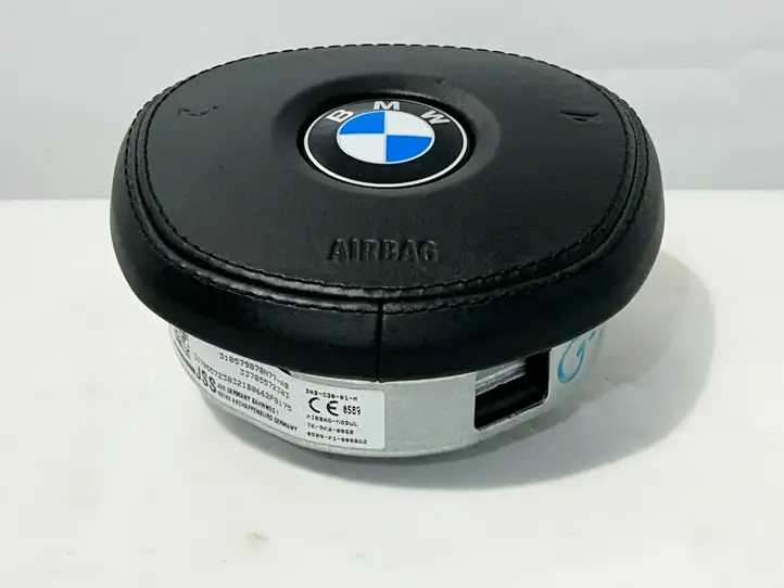 BMW 5 G30 G31 (2016 - ) 310579878A77 Подушка безопасности руля — фото 1