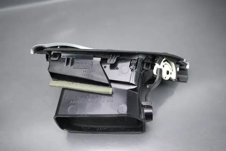 Peugeot 207 (2006 - 2009) 9650088477 Воздуховоды системы отопления/климатики — фото 6