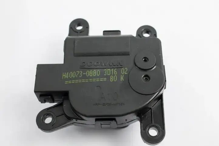Kia Sorento (2009 - 2014) H400730880 Двигатель задвижки потока воздуха — фото 1