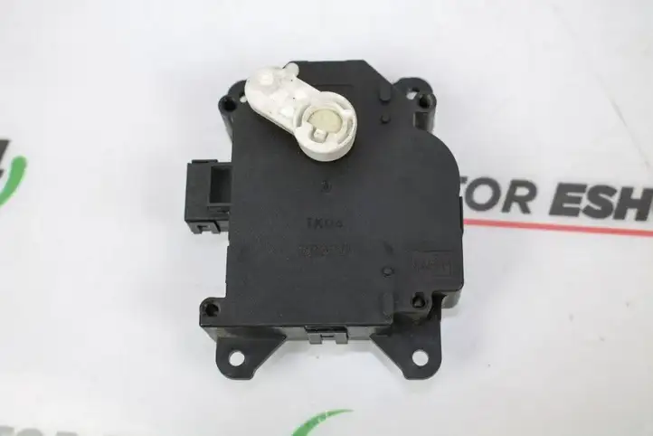 Mitsubishi Colt (2004 - 2008) MF1138002760 Двигатель задвижки потока воздуха — фото 3