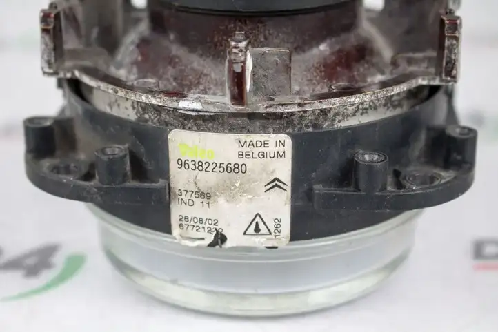 Citroen Xsara Picasso (1999 - 2012) 9638225680 Передняя противотуманная фара — фото 3