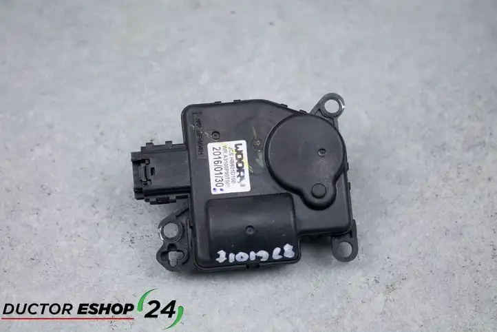 Mazda 2 (2014 - 2019) HB601D10B Двигатель задвижки потока воздуха — фото 1
