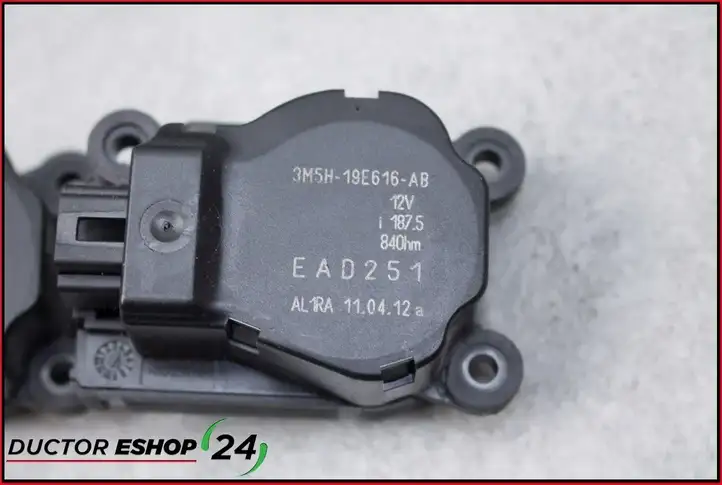 Ford C-MAX II (2010 - 2015) 3M5H19E616AB Двигатель задвижки потока воздуха — фото 3