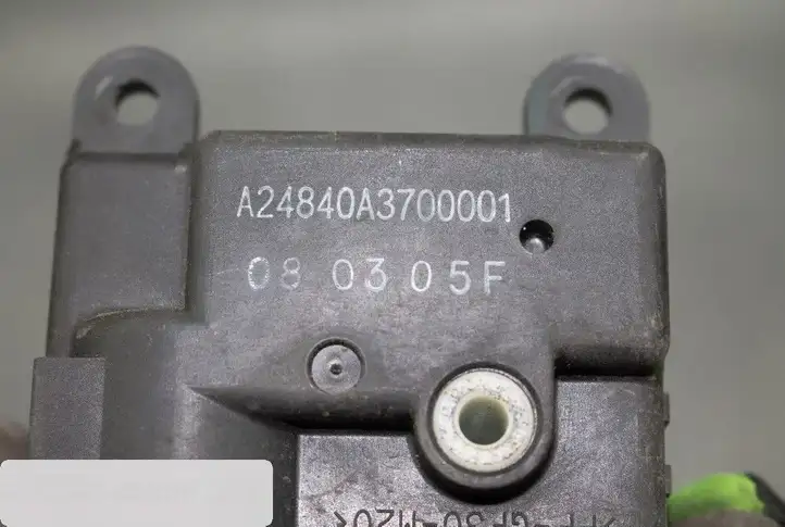 Honda Civic (2006 - 2011) Двигатель задвижки потока воздуха — фото 4