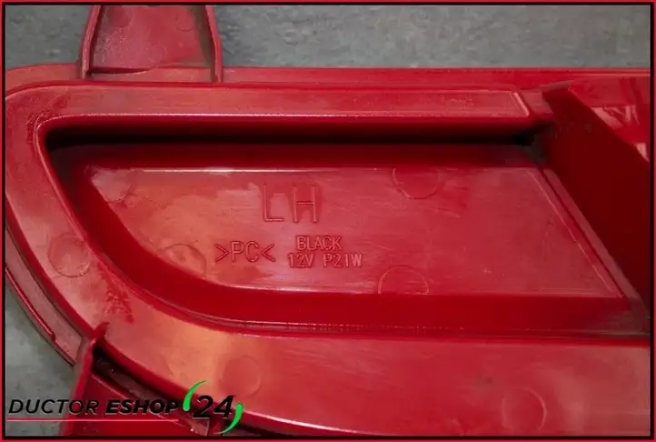 Kia Rio (2011 - 2015) 924051W2 Задний противотуманный фонарь — фото 3
