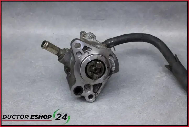 Toyota Corolla E120 E130 (2000 - 2004) 2930027010 Вакуумный насос — фото 2