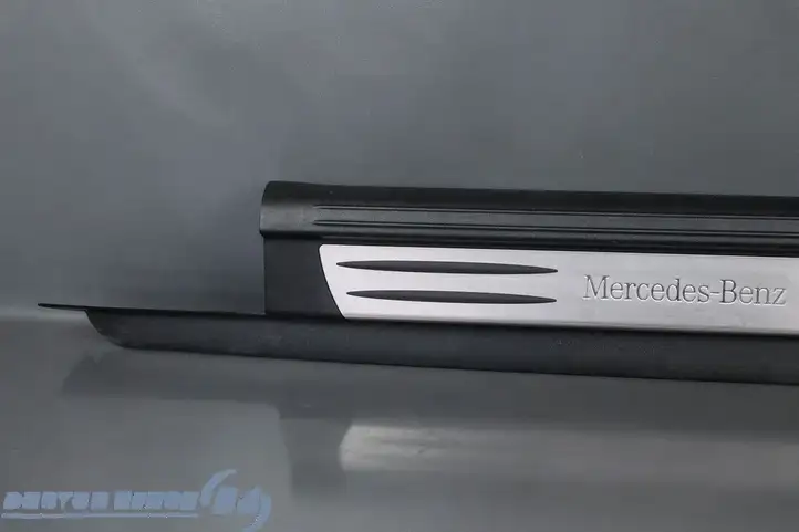 Mercedes-Benz SLK R171 (2005 - 2011) 1716800135LI Внутренняя отделка переднего порога — фото 2