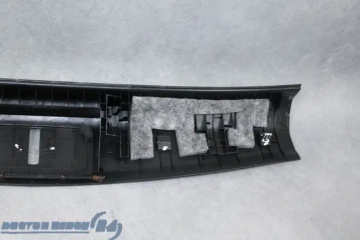 Chevrolet Cruze (2012 - 2015) Внутренняя отделка заднего порога — фото 6