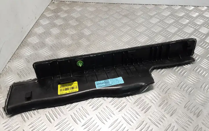 BMW X5 E70 (2006 - 2013) 51477246975 Прочая отделка багажника — фото 4