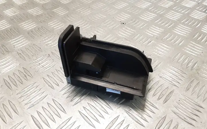 BMW X5 E70 (2006 - 2013) 9928100014 Держатель шторки — фото 1