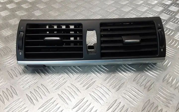 BMW X5 E70 (2006 - 2013) 9210705 Центральный воздушный дефлектор — фото 1