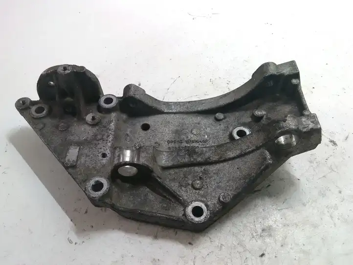 Citroen C4 I Picasso (2006 - 2013) 9682367380 Кронштейн генератора — фото 1