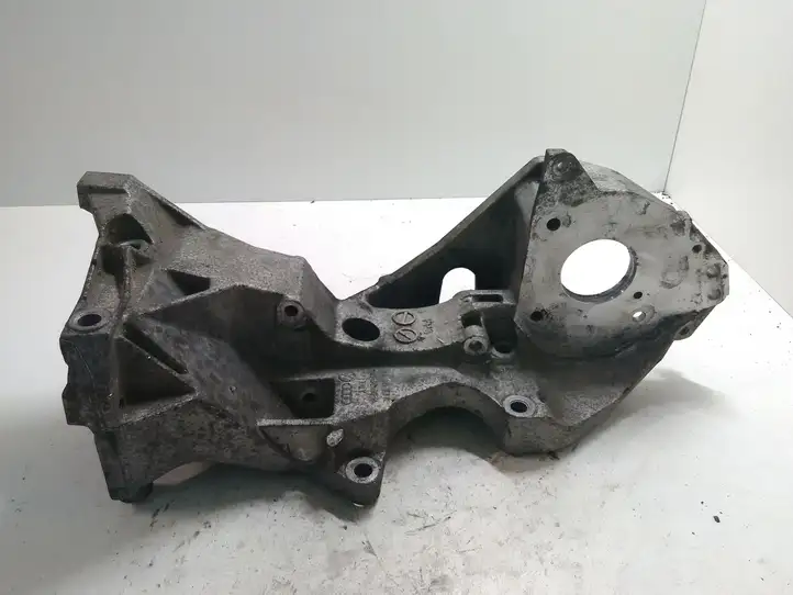 Audi A6 C7 (2011 - 2014) 03L903143R Кронштейн двигателя — фото 1