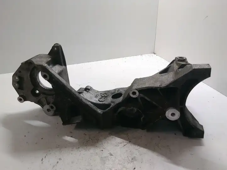 Audi A6 C7 (2011 - 2014) 03L903143R Кронштейн двигателя — фото 2