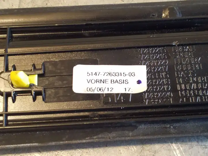 BMW 3 F30 F35 F31 (2012 - 2018) 51477263315 Внутренняя отделка переднего порога — фото 2