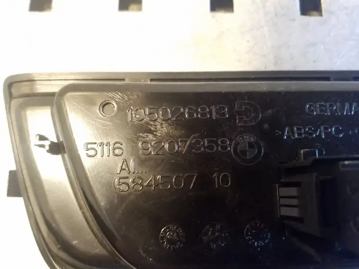 BMW 3 F30 F35 F31 (2012 - 2018) 51169207358 Прочие детали салона — фото 2