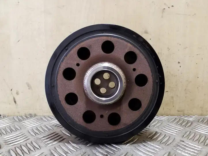 BMW 3 F30 F35 F31 (2012 - 2018) 11238512072 Шкив коленчатого вала — фото 4