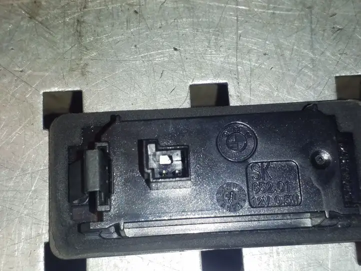 BMW 3 F30 F35 F31 (2012 - 2018) 63267193293 Подсветка номера — фото 3